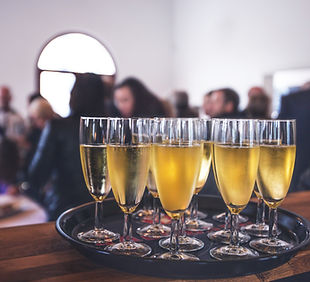 wine on tray at event