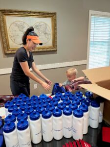 Behind-the-scenes/ our volunteers