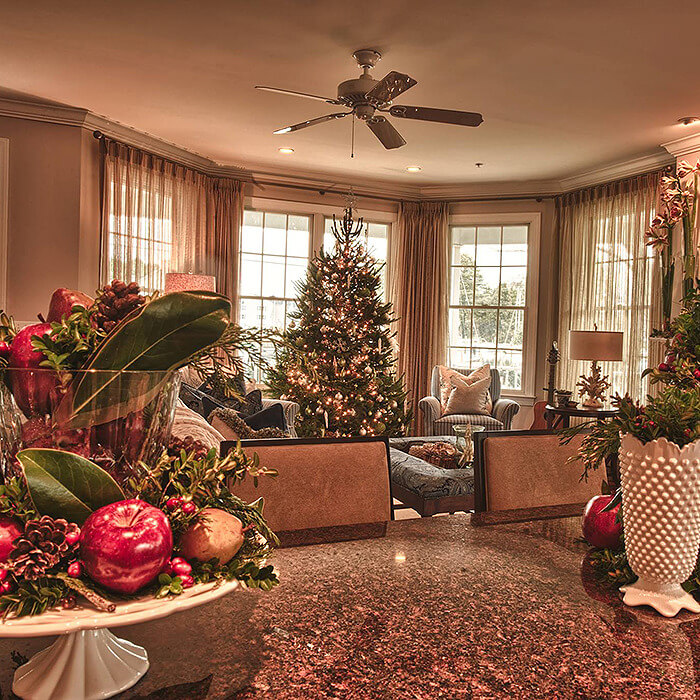 700X700-XMASINSTMIKES-XMASINSTTour-of-Homes