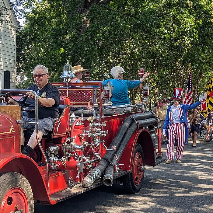 700x700-4thjuky-phillips_wharf_ec-Instagram-4012-ig-18087999112735309