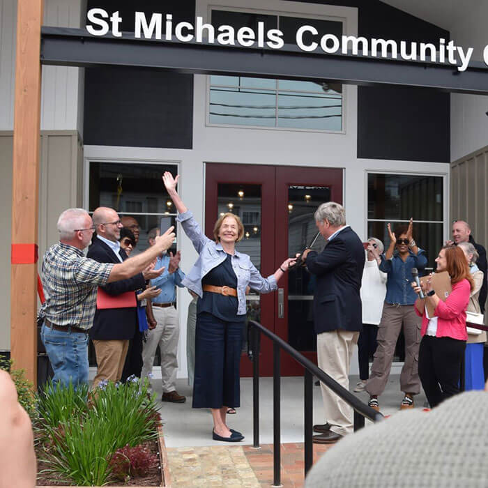 700x700-SMCC-ribbon-cutting-2096909289