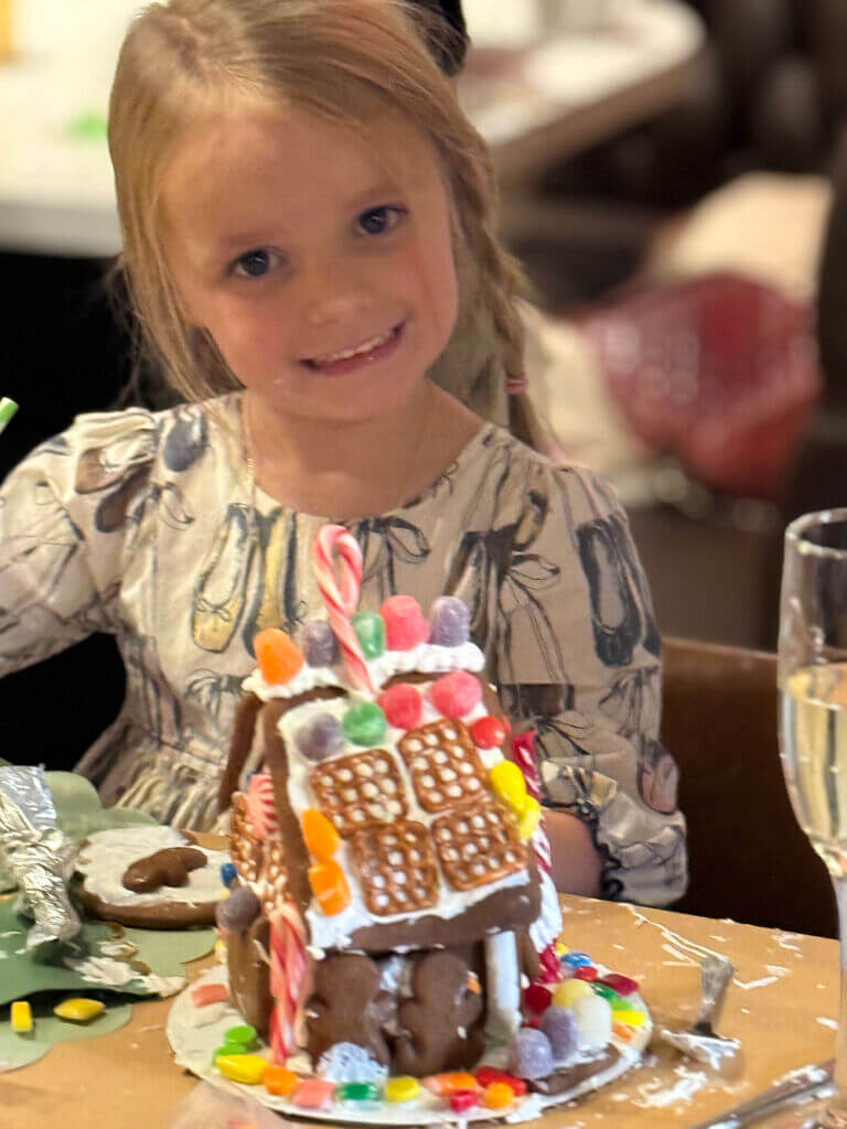 Gingerbread Decorating