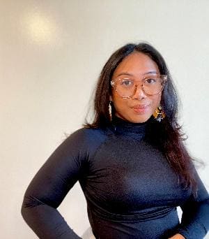 Jasmine Stole, 2026 Holden Diversity Fellow