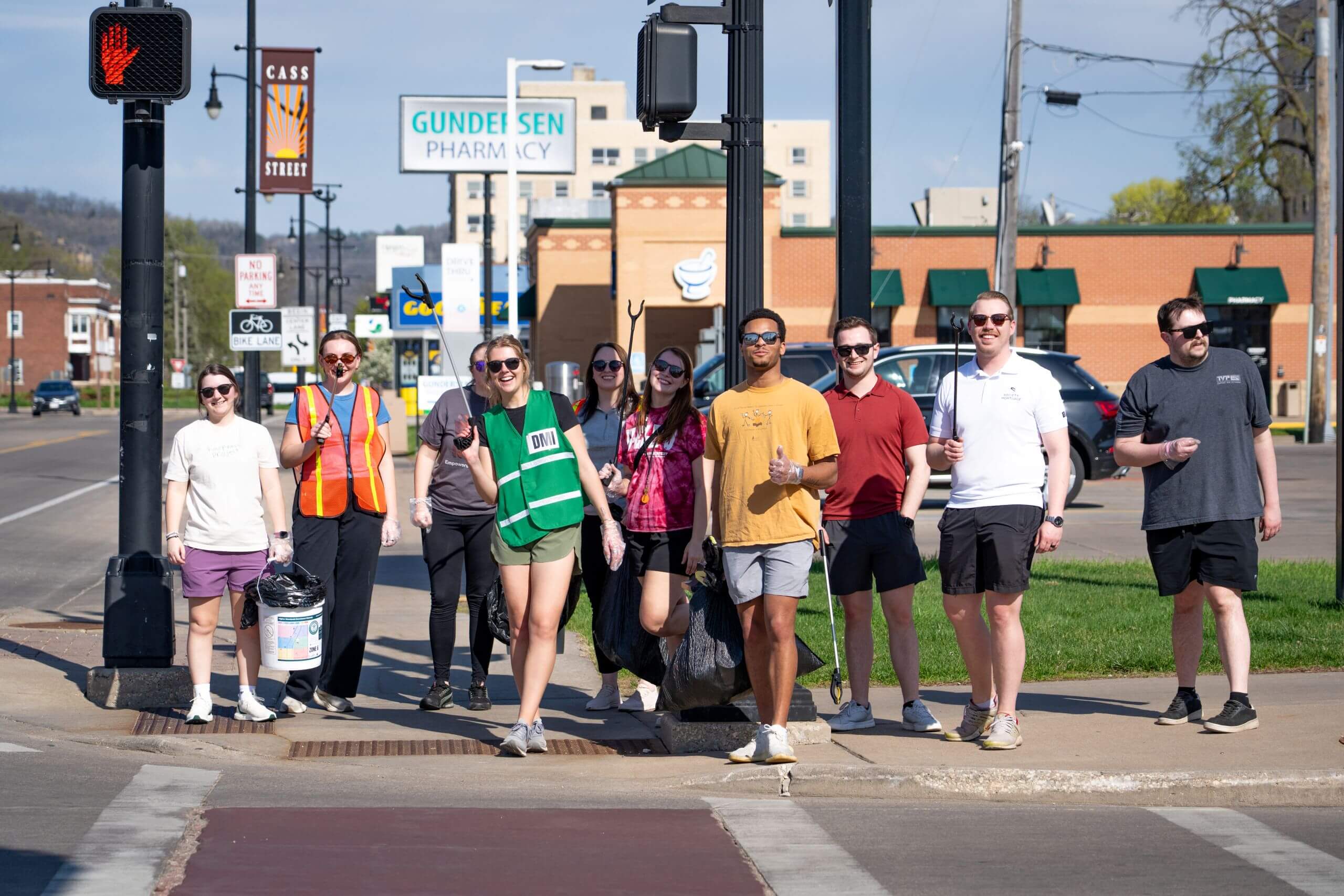 2026-04-22 YP Volunteering DMI Downtown Clean Up-25
