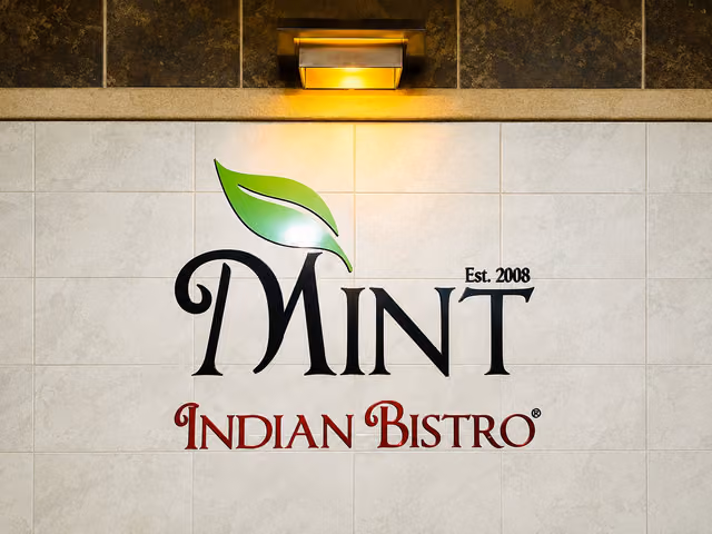 Mint Indian Bistro dining room, East Flamingo Road, Las Vegas