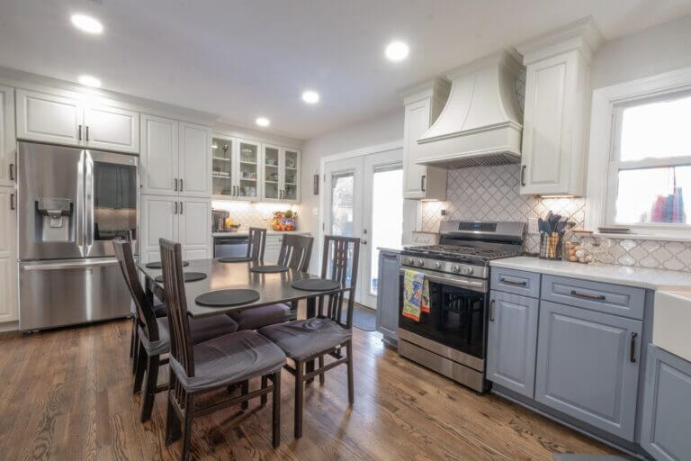 Wolfson-Kitchen-2-Jerry-Harris-Remodeling-Kitchen-over-50000.jpg-Josh-Harris-768x512