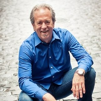 Derrick Morton -
Retired Game Executive/Entrepreneur