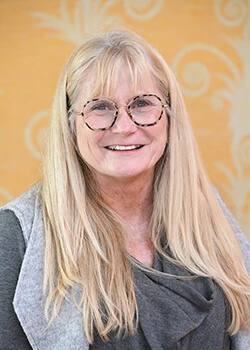 Fawn Reely
