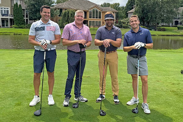 Golf team 600x400 Golf team 600x400