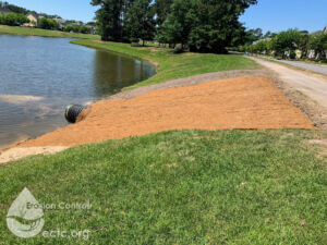 Coir RECP used to repair a shoreline