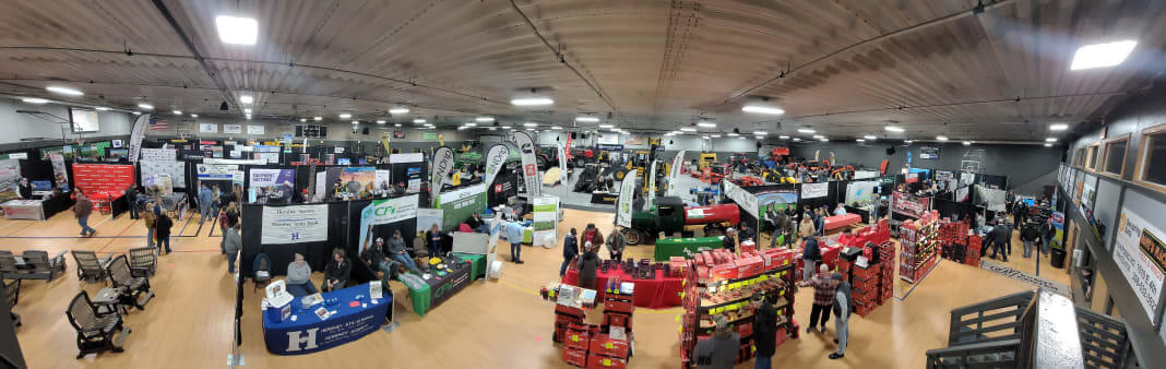 panoramic shot of the expo floor with trade show booths