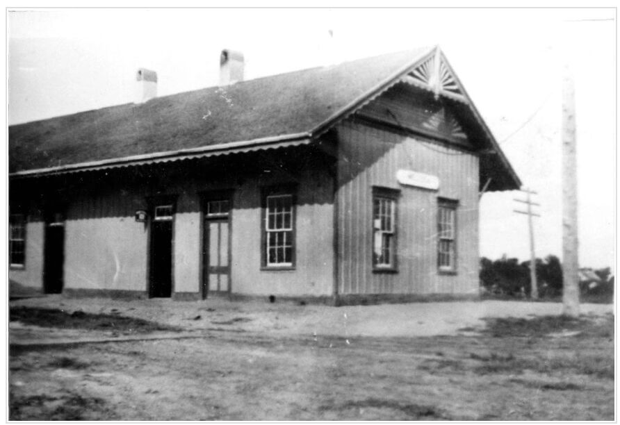 Black and White photo of a building