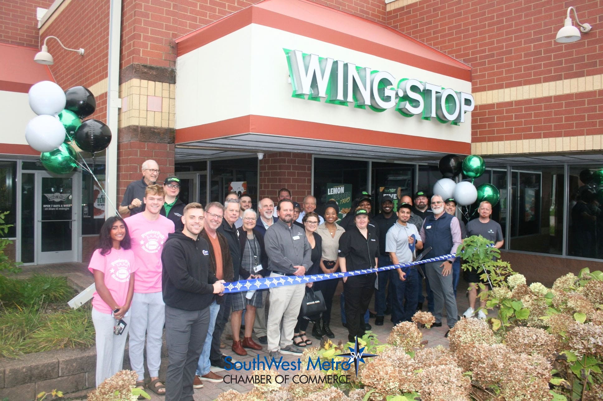 wing stop ribbon cutting