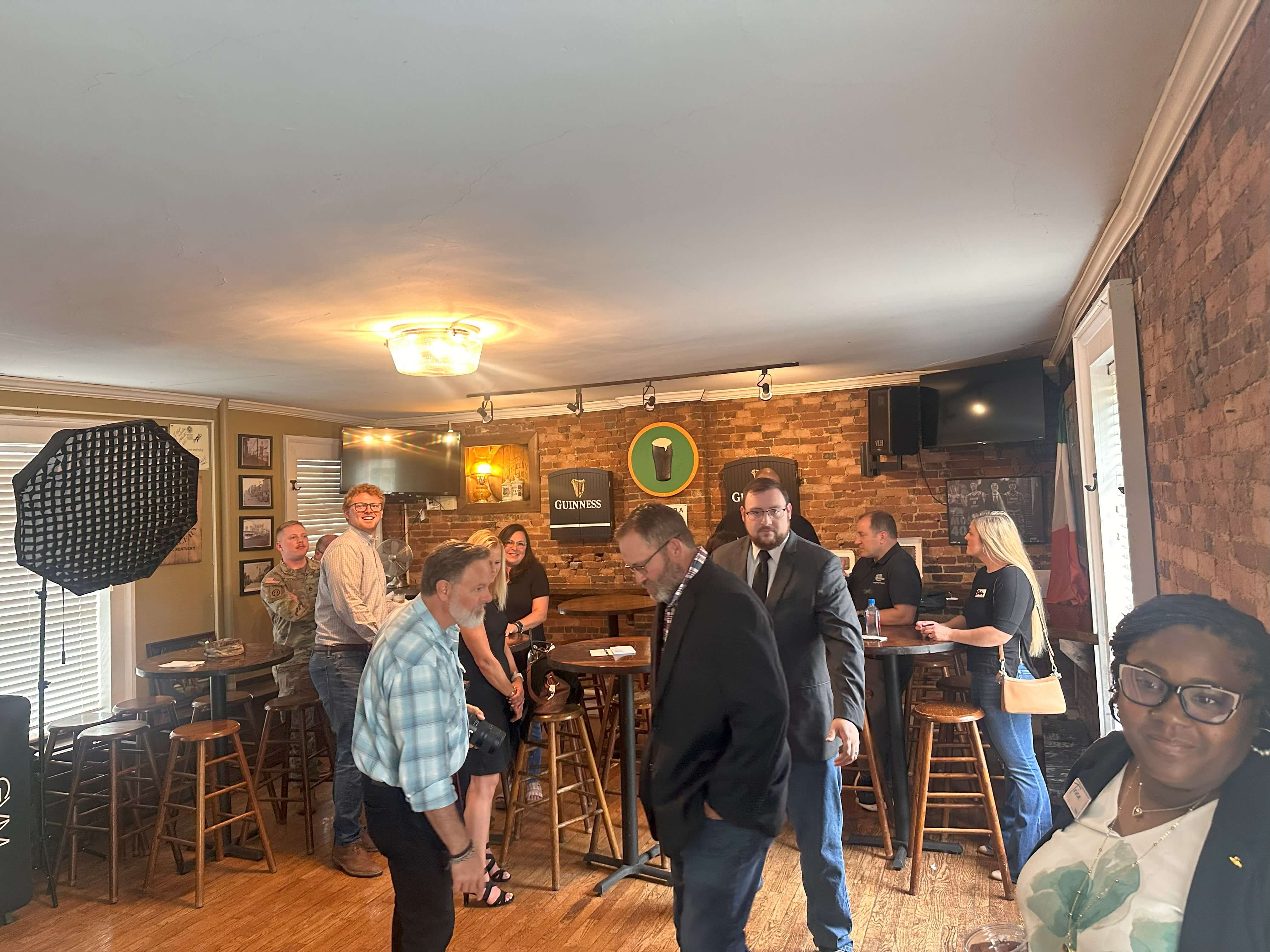 EmergingLeaders.Headshot.Event.9.25.25.1 EmergingLeaders.Headshot.Event.9.25.25.1