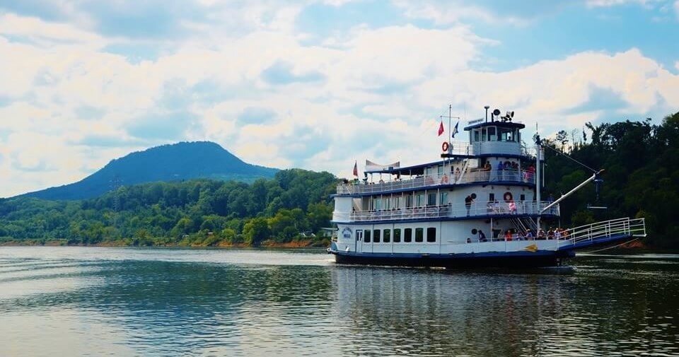 Rolling Down the River Event (Southern Bell Riverboat, Chattanooga)