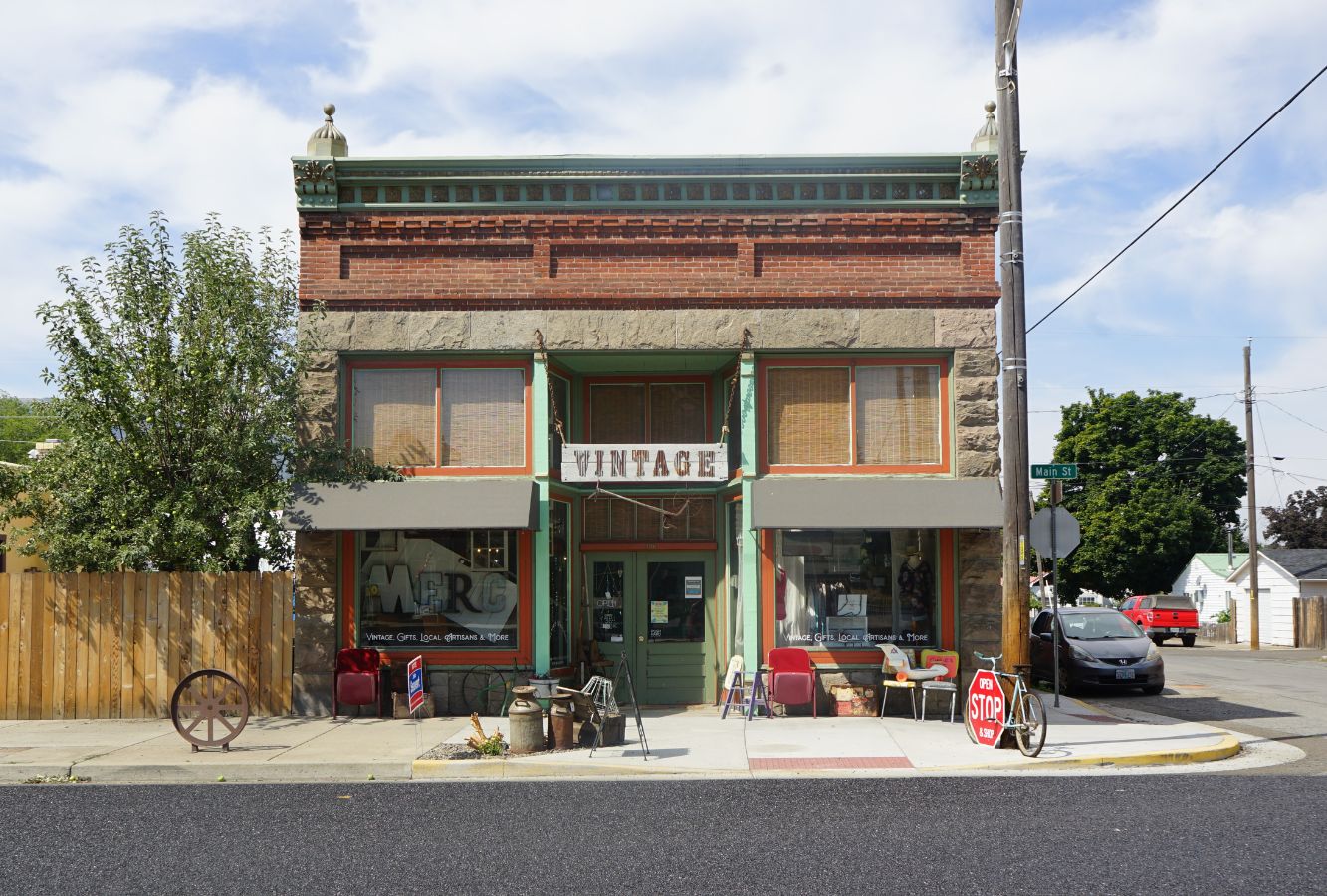 Brick & Mortar