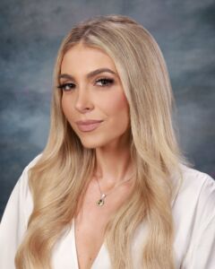 109296 Sarkisian Lana 002 resized