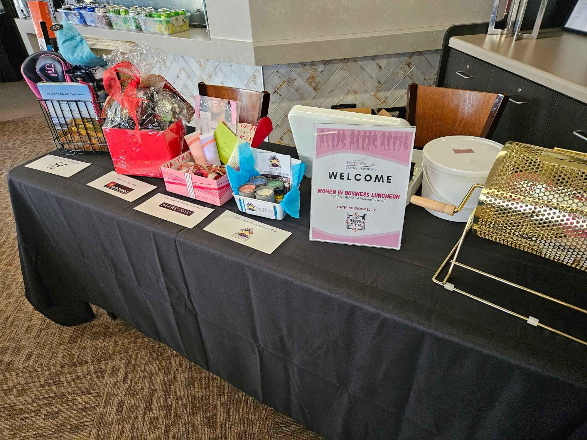 raffle table