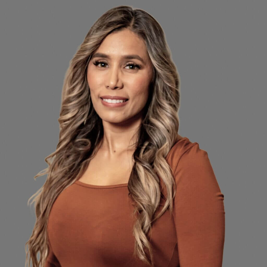 Reyna Lopez, The Bar Fitness