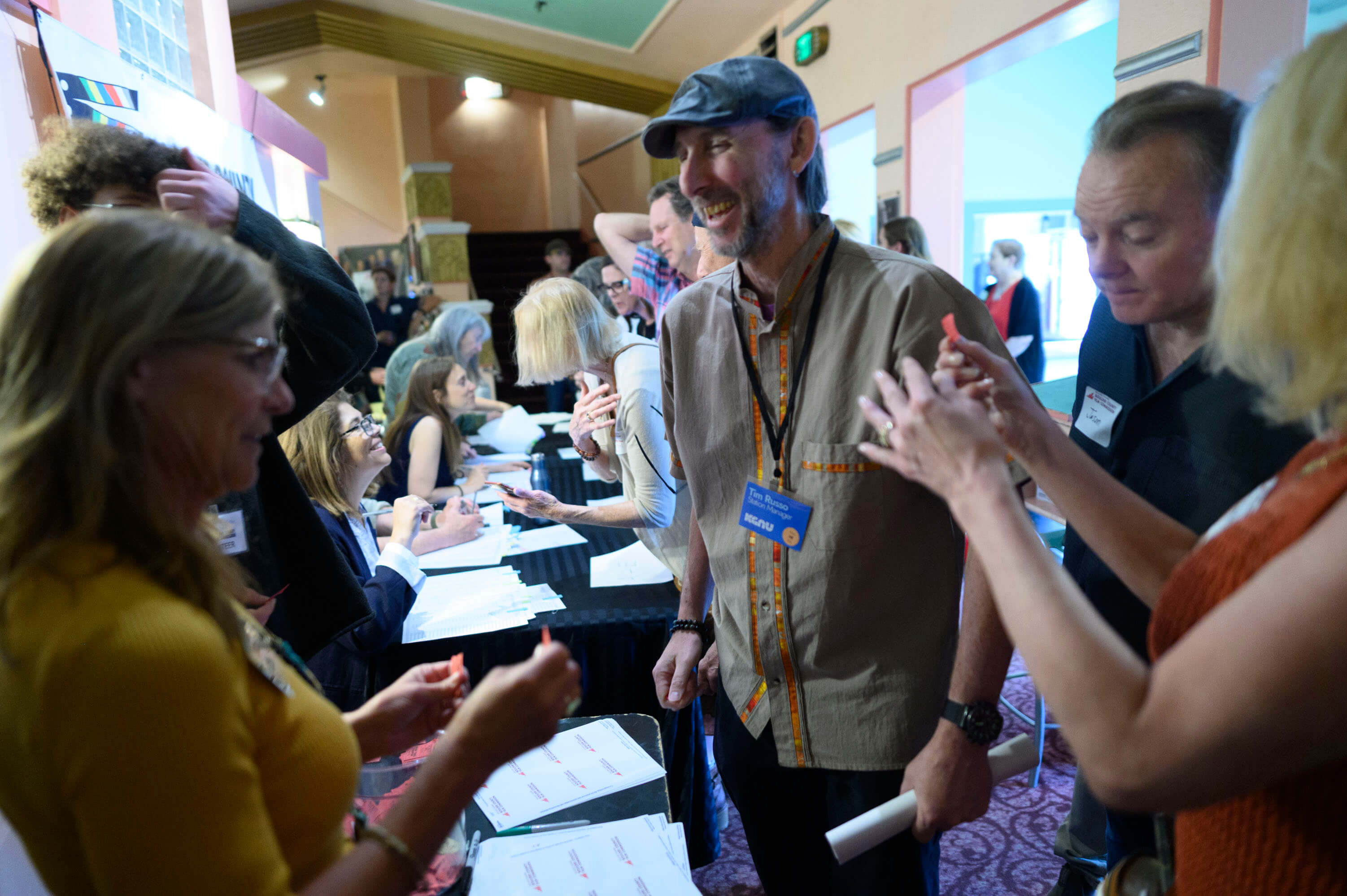 Schmoozer 036 Schmoozer 036