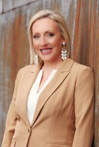 Chamber-9693 - Colleen square