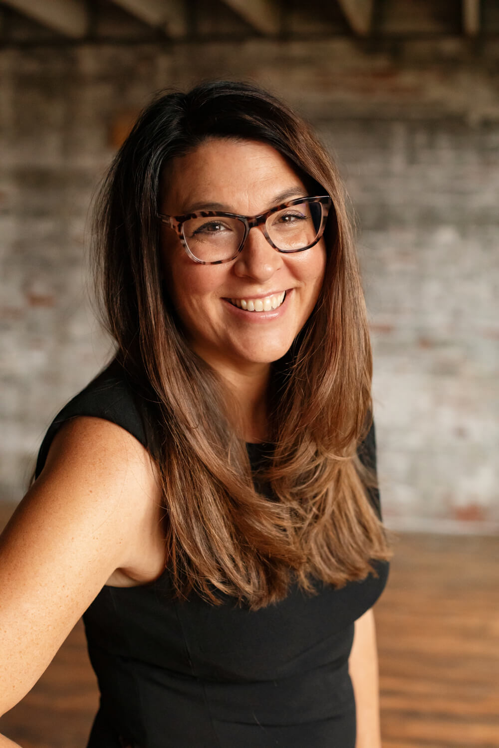 Maegan Benne _ Glasshouse_ (002) Maegan Benne _ Glasshouse_ (002)