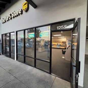 ups store 2