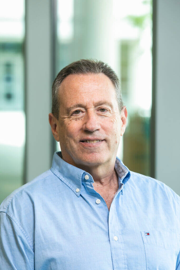 Open Call Mason Square 5/22 Dr. Alan Abramson headshot. He is wearing a blue shirt.