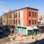 1360 N Milwaukee Ave