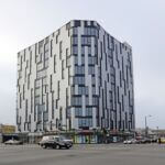 1611 W Division St