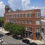 1820 W Webster Ave