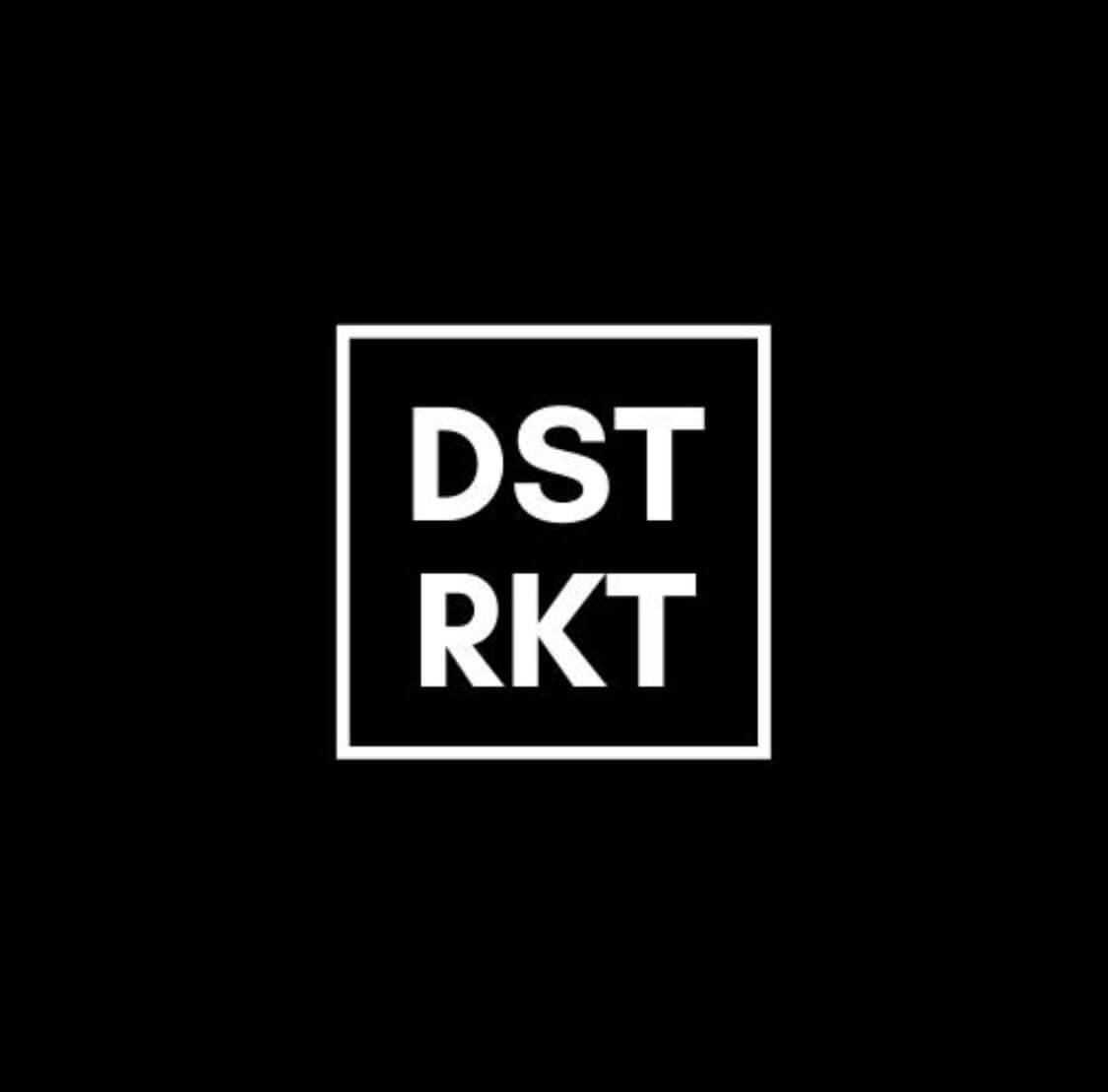 -- Dstrkt Bar & Grill -- Waived cover charge!