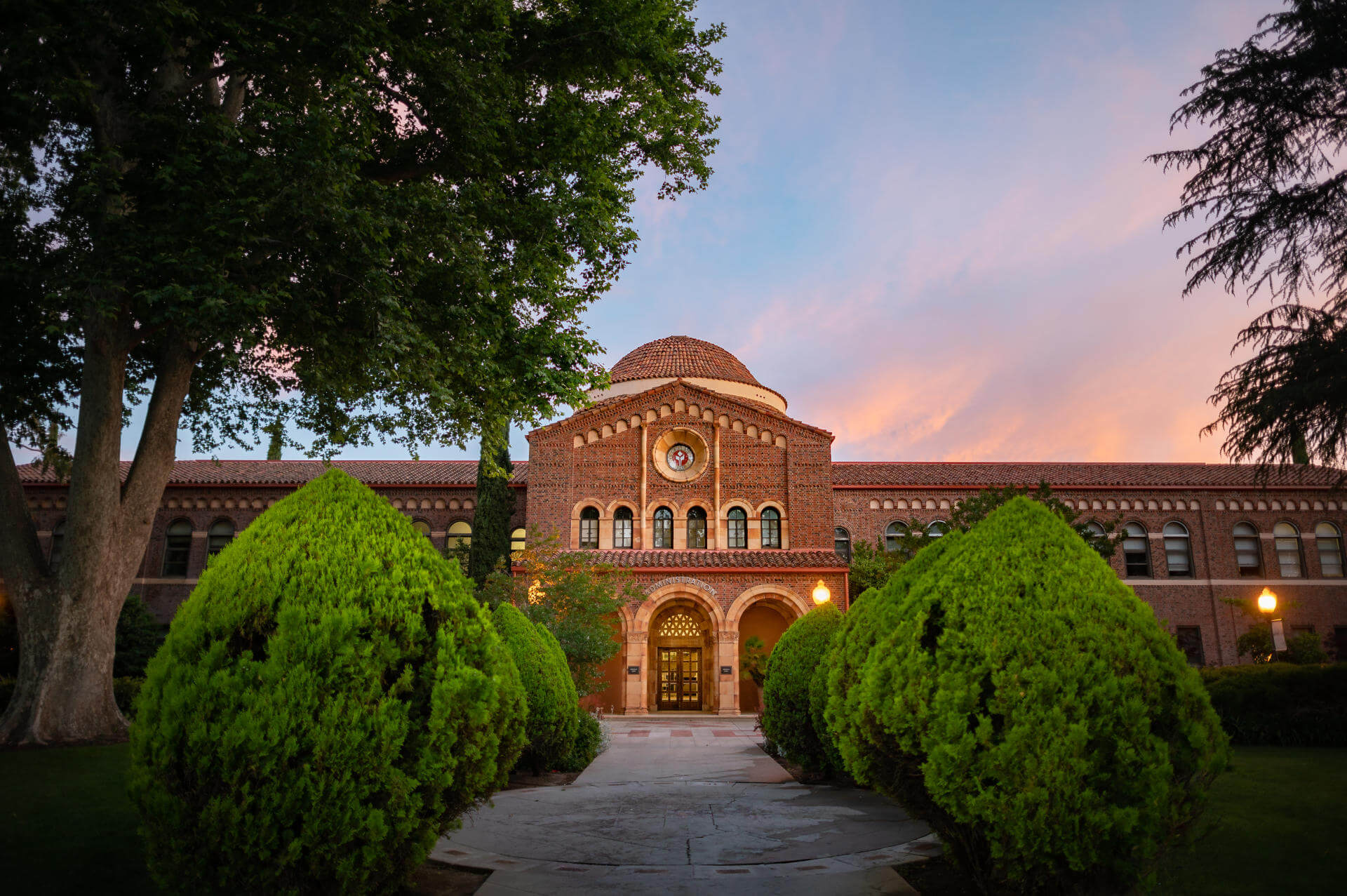 Kendall Hall is seen in the early morning of Wednesday, May 26, 2021 in Chico, Calif. 
(Jason Halley/University Photographer/CSU, Chico)