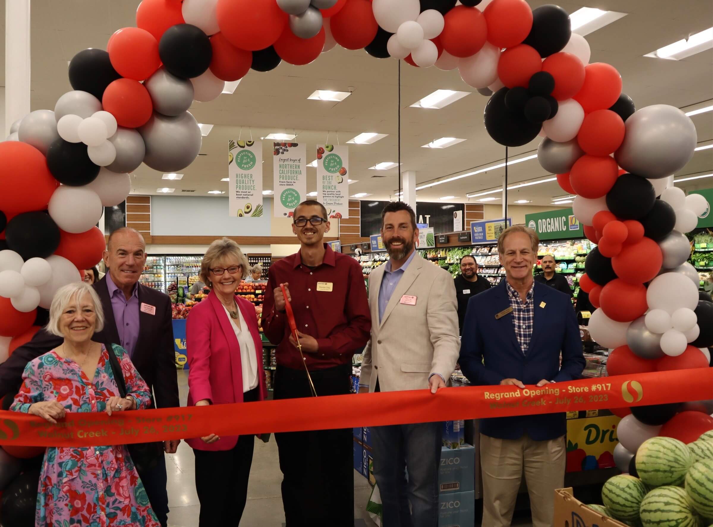Safeway Store 917 Ribbon Cutting Ceremony