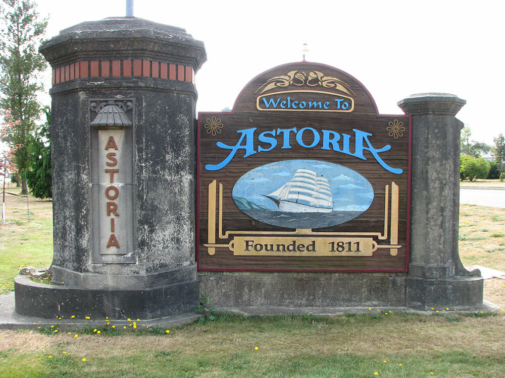 A sign greeting you as you enter Astoria, Oregon.