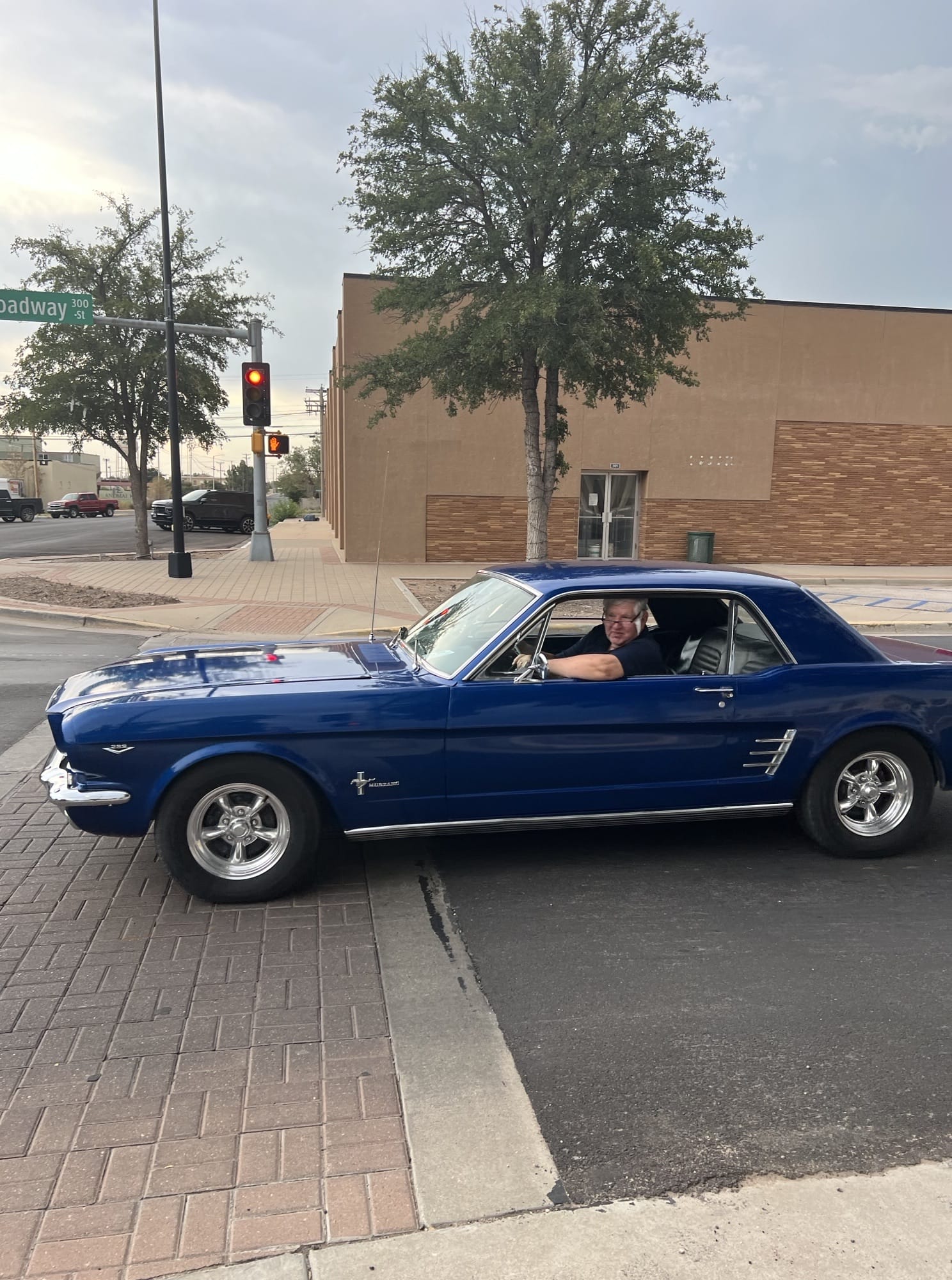 Register for Hobbs August Nites Car Show