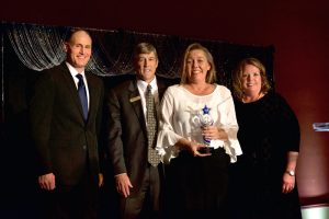 Womens-Leadership-Award---Vicki-Davis-web