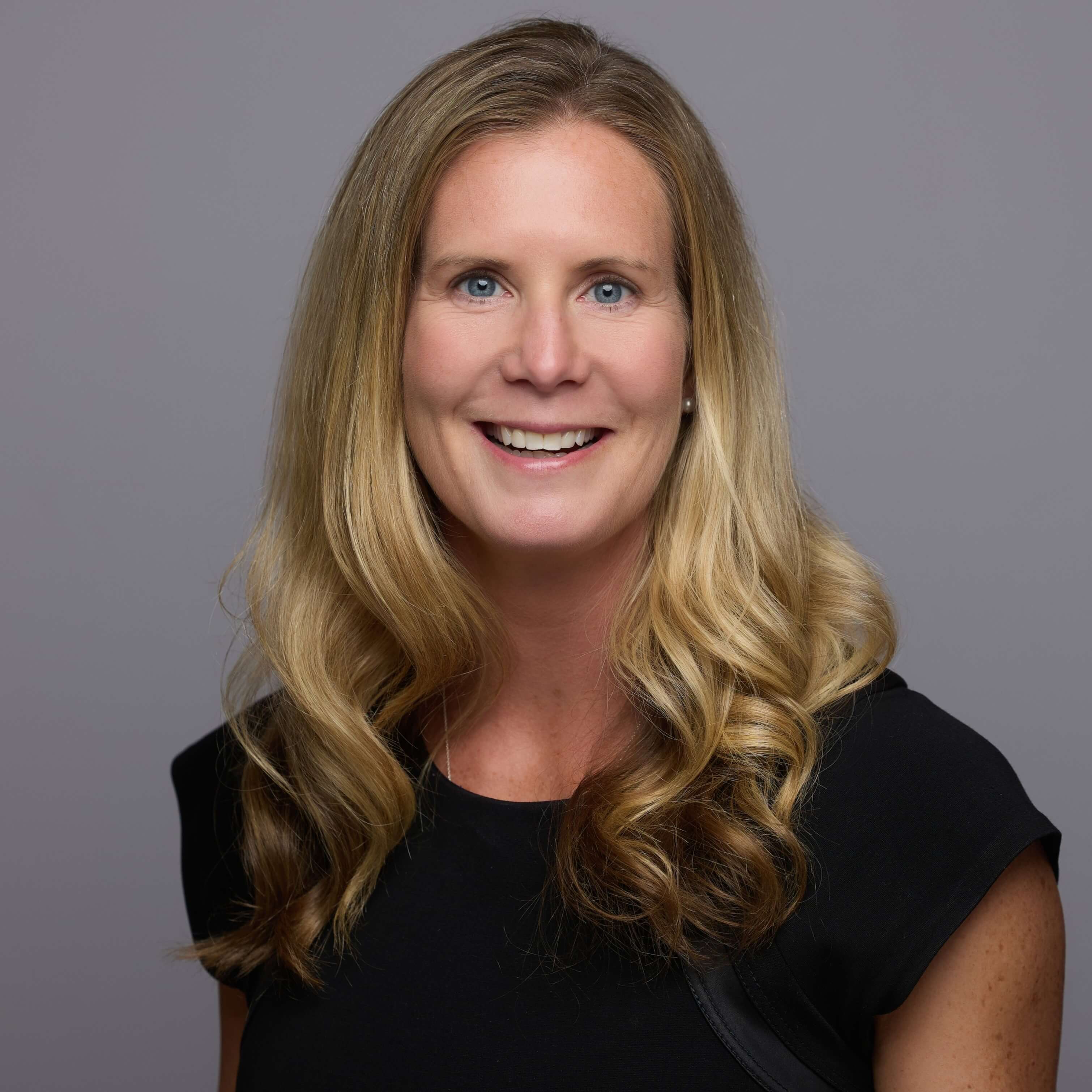Sarah Busch (370)