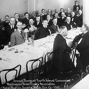 banquet-1915-sq