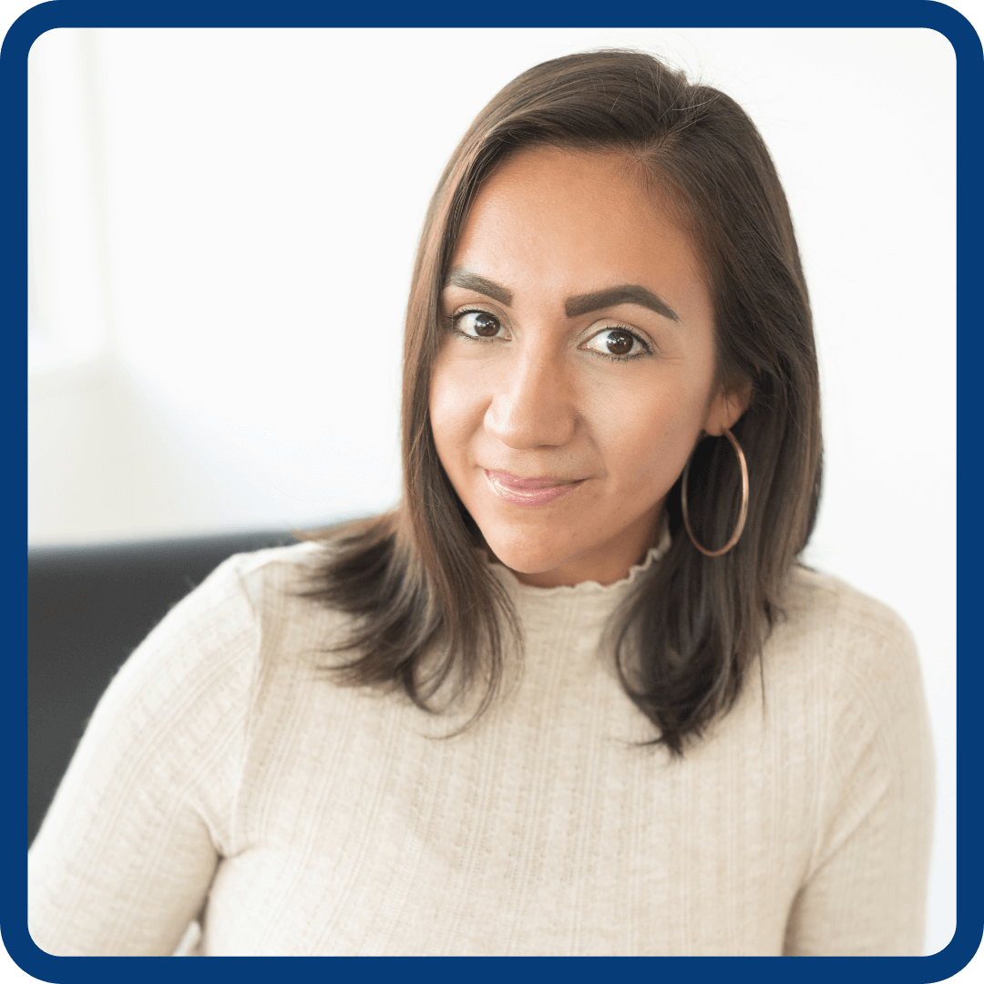 Kat Larson - 5 to Follow blue Kat Larson - 5 to Follow blue