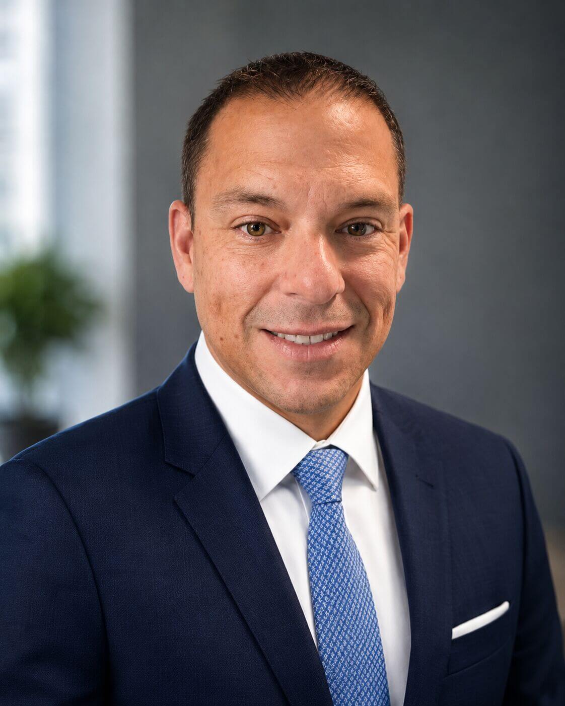 Eric Grumm Headshot