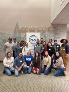 Larrge group of people posed