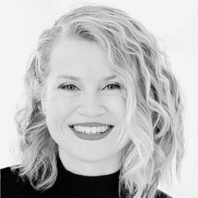 Maria Davidson (400 x 400 px) Maria Davidson (400 x 400 px)